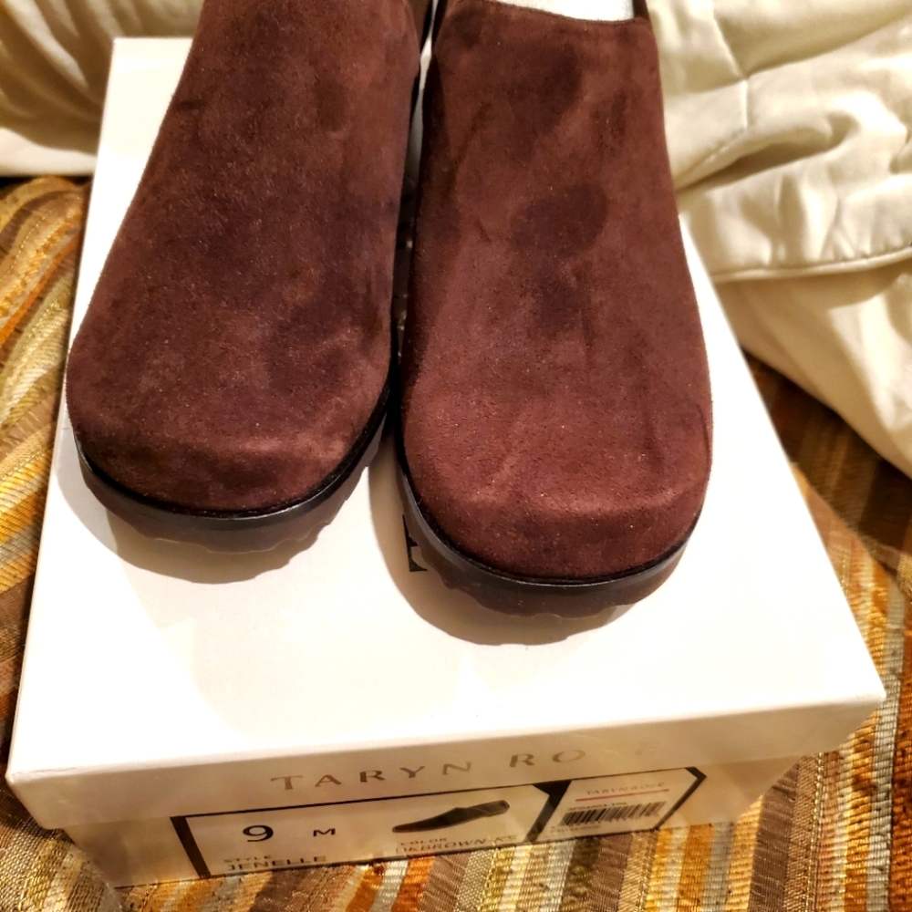 Taryn Rose Jenelle Shoes